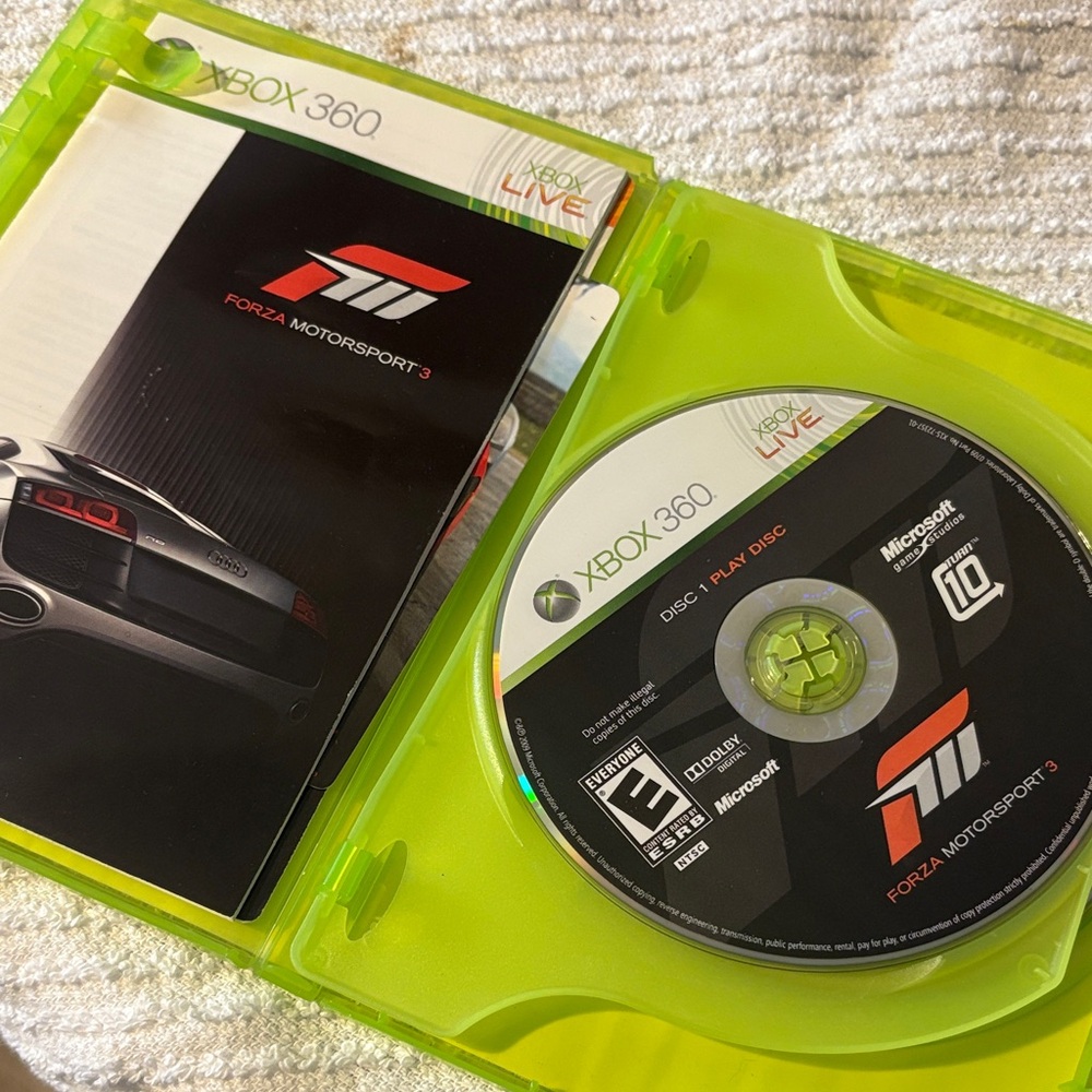Xbox 360 Forza Motorsport 3 Game - Green Case